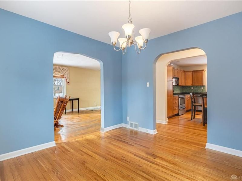 327 Harman Boulevard, Oakwood, OH 45419 Photo 7