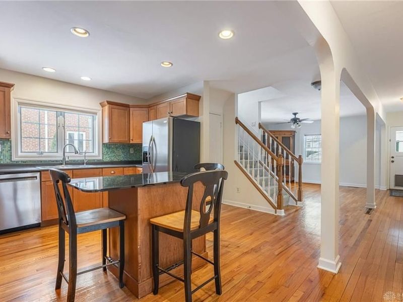 327 Harman Boulevard, Oakwood, OH 45419 Photo 8