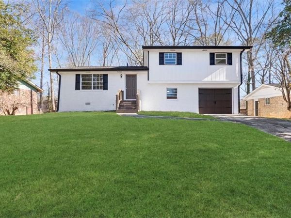 3800 Leisure Lane , Atlanta, GA 30349