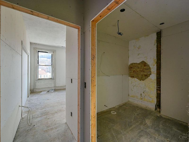 1913 Central Avenue, Cincinnati, OH 45214 Photo 15