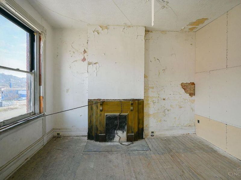 1913 Central Avenue, Cincinnati, OH 45214 Photo 18
