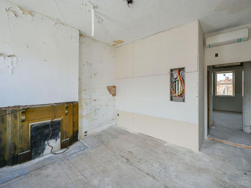 1913 Central Avenue, Cincinnati, OH 45214 Photo 19