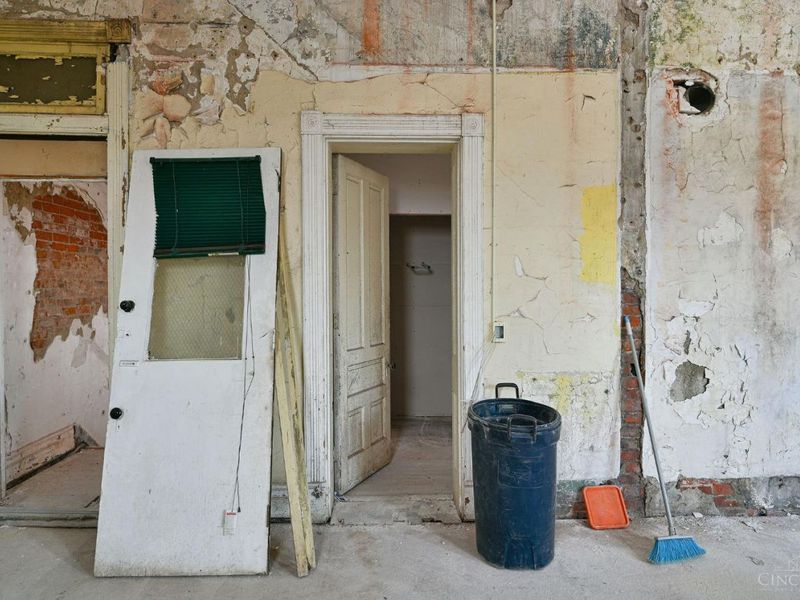 1913 Central Avenue, Cincinnati, OH 45214 Photo 30