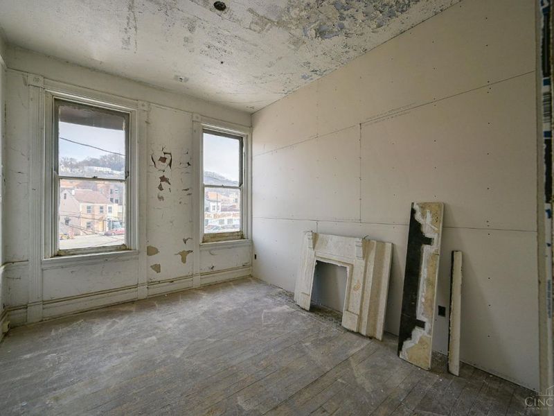 1913 Central Avenue, Cincinnati, OH 45214 Photo 34