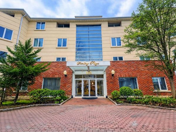 171 Great Neck Road , Unit 1C, Great Neck, NY 11021