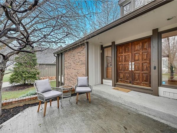 10169 Mackey Street, Overland Park, KS 66212