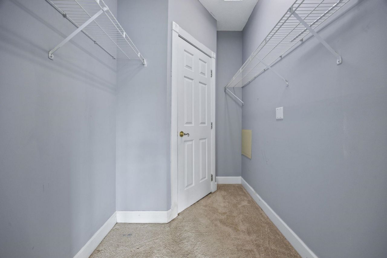 4856 Carnation Circle Photo 14