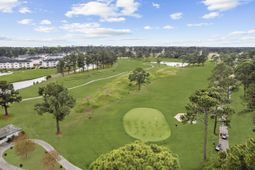 4856 Carnation Circle photo 4