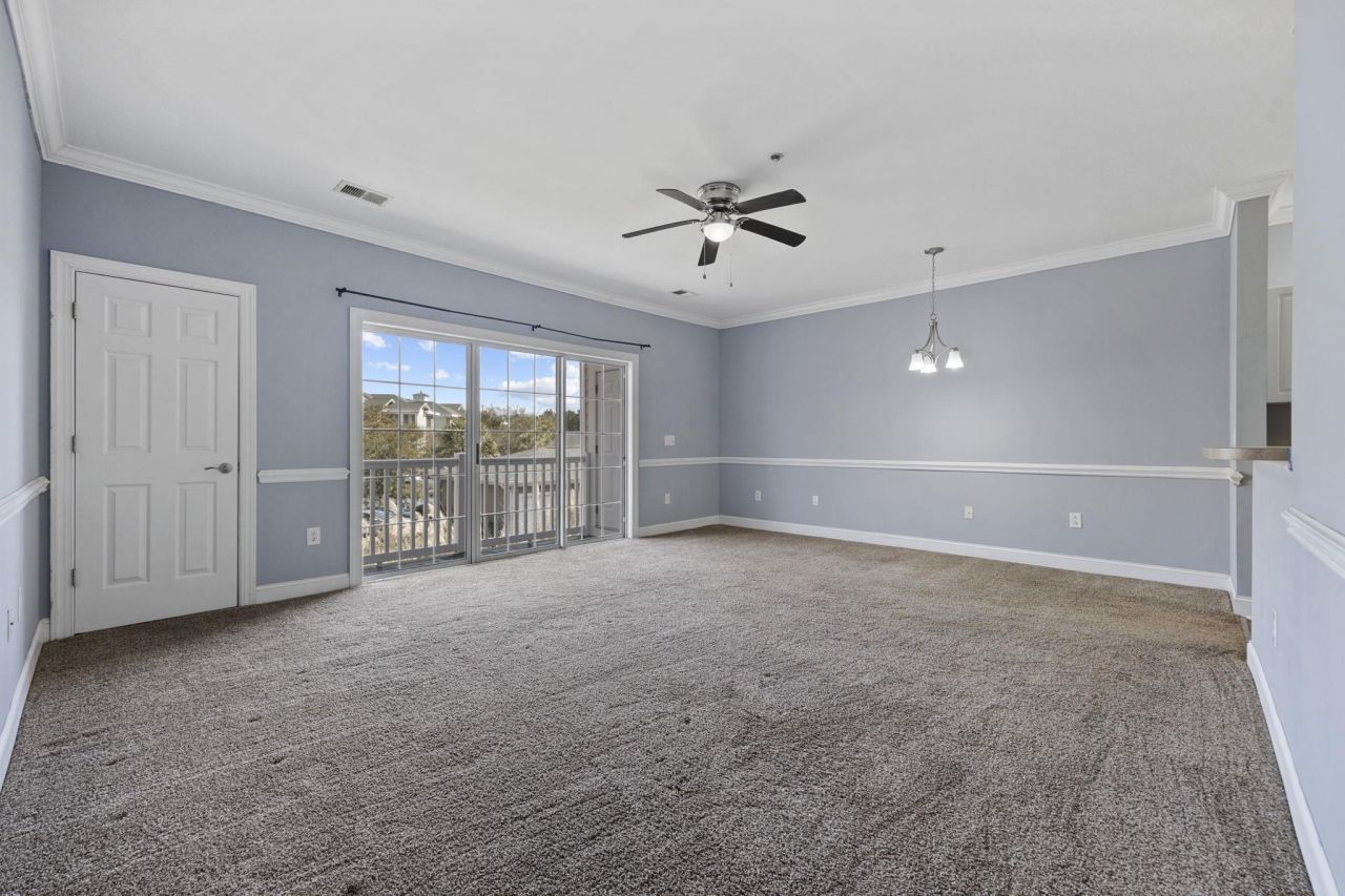 4878 Dahlia Ct. Photo 6