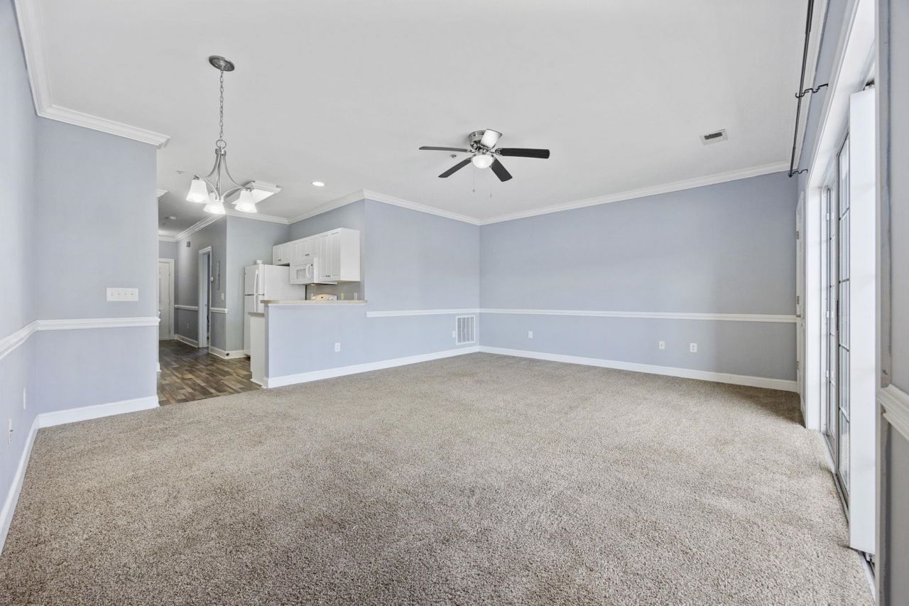 4878 Dahlia Ct. Photo 7