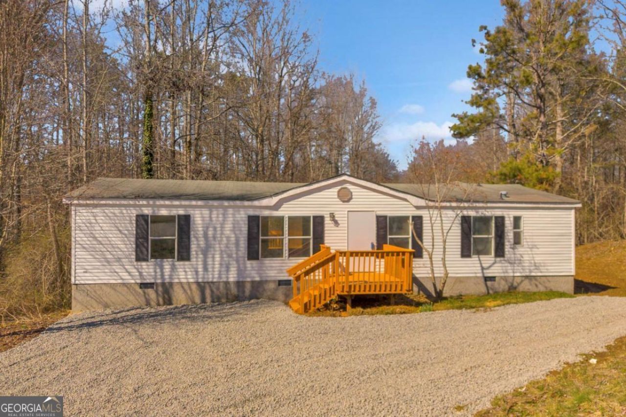 446 Flat Creek Drive, Dawsonville, GA 30534 Main Photo