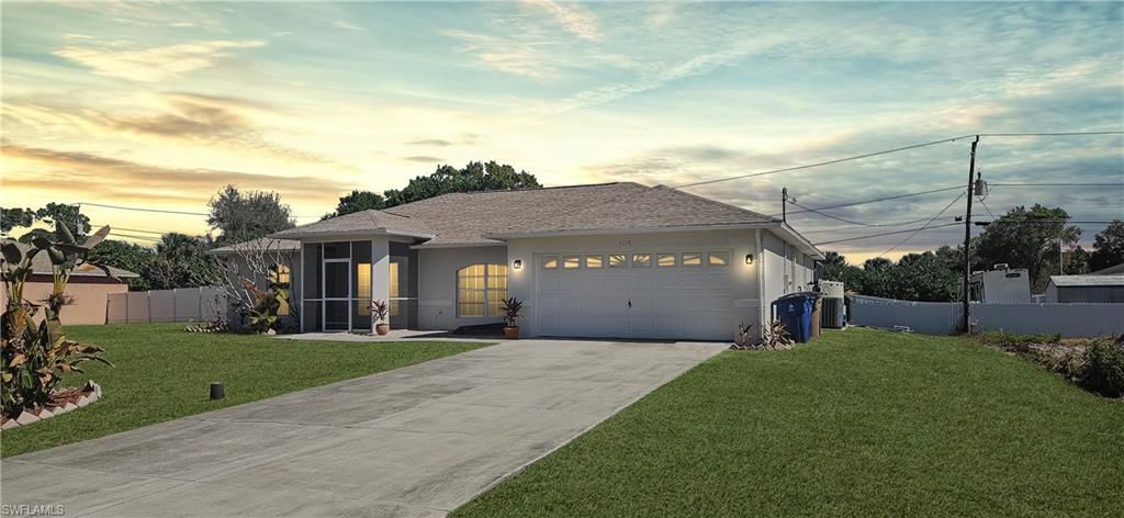 6078 Laurelwood Dr, Fort Myers, FL 33905 Photo