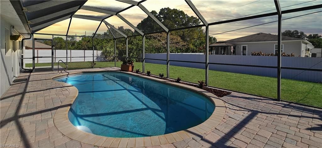 6078 Laurelwood Dr, Fort Myers, FL 33905 Photo