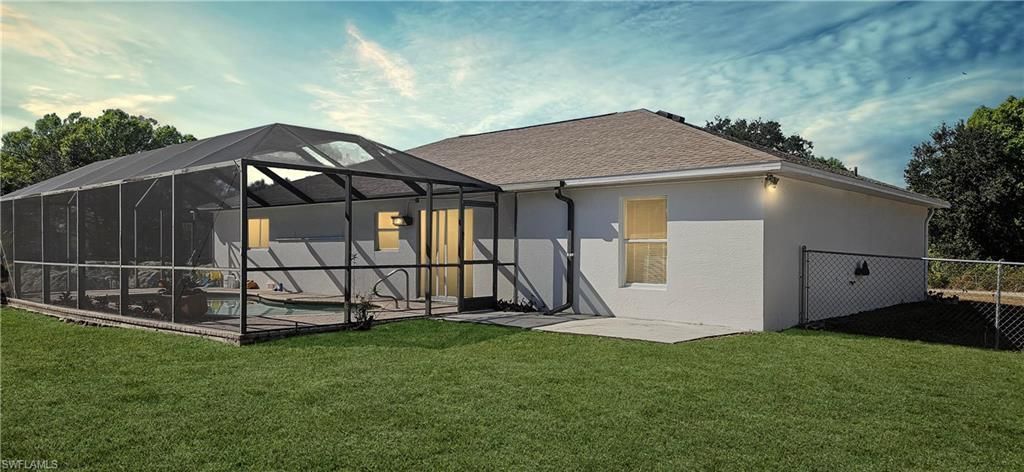 6078 Laurelwood Dr, Fort Myers, FL 33905 Photo