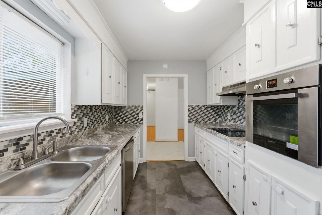 6535 Whiteoak Road  Photo 10