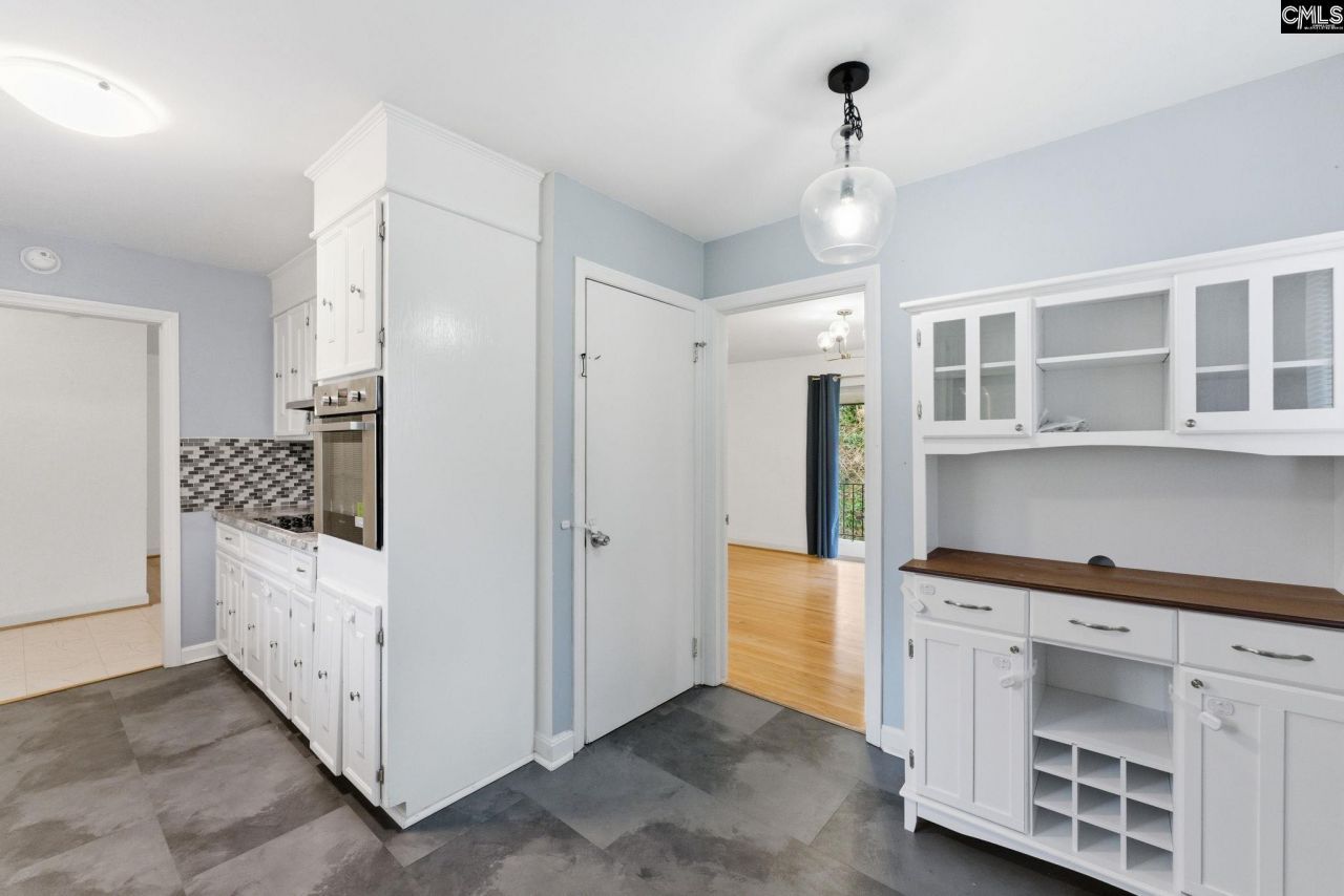 6535 Whiteoak Road  Photo 11