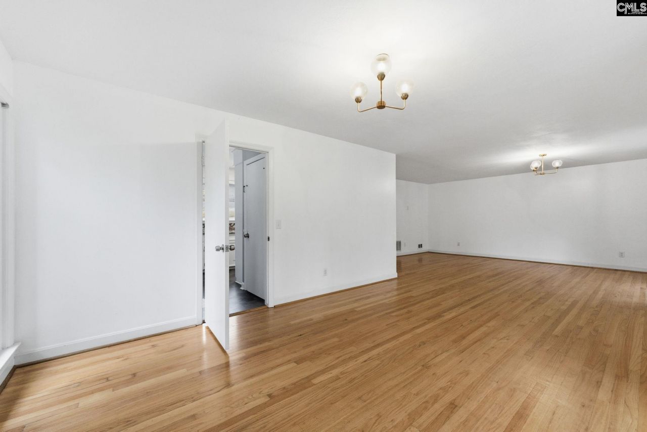 6535 Whiteoak Road  Photo 17