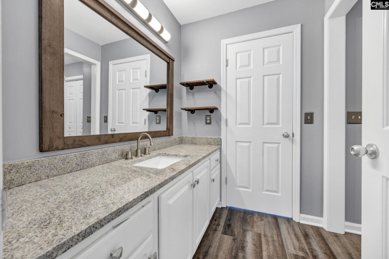 120 West Horn Court  Photo 19