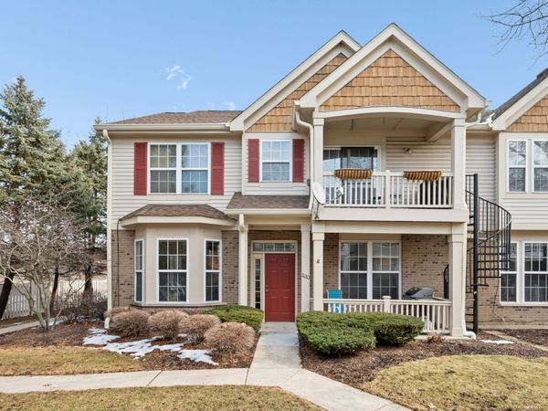 1120 Georgetown Way, Vernon Hills, IL 60061