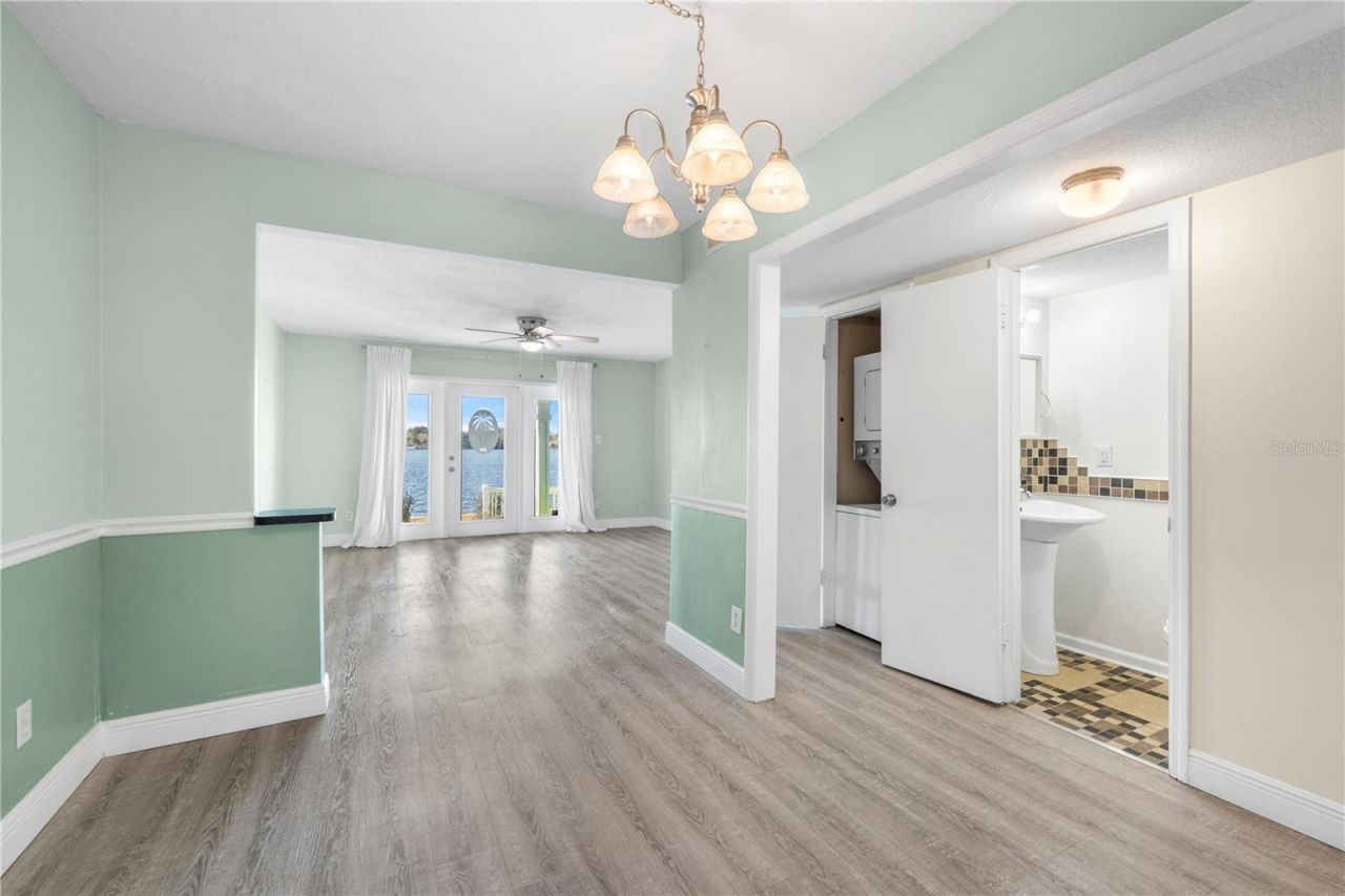 125 Pompano Drive Se, Saint Petersburg, FL 33705 Photo