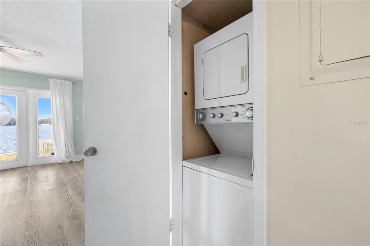 125 Pompano Drive Se, Saint Petersburg, FL 33705 Photo