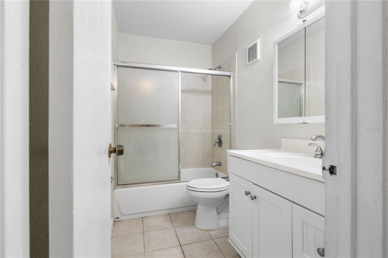 125 Pompano Drive Se, Saint Petersburg, FL 33705 Photo