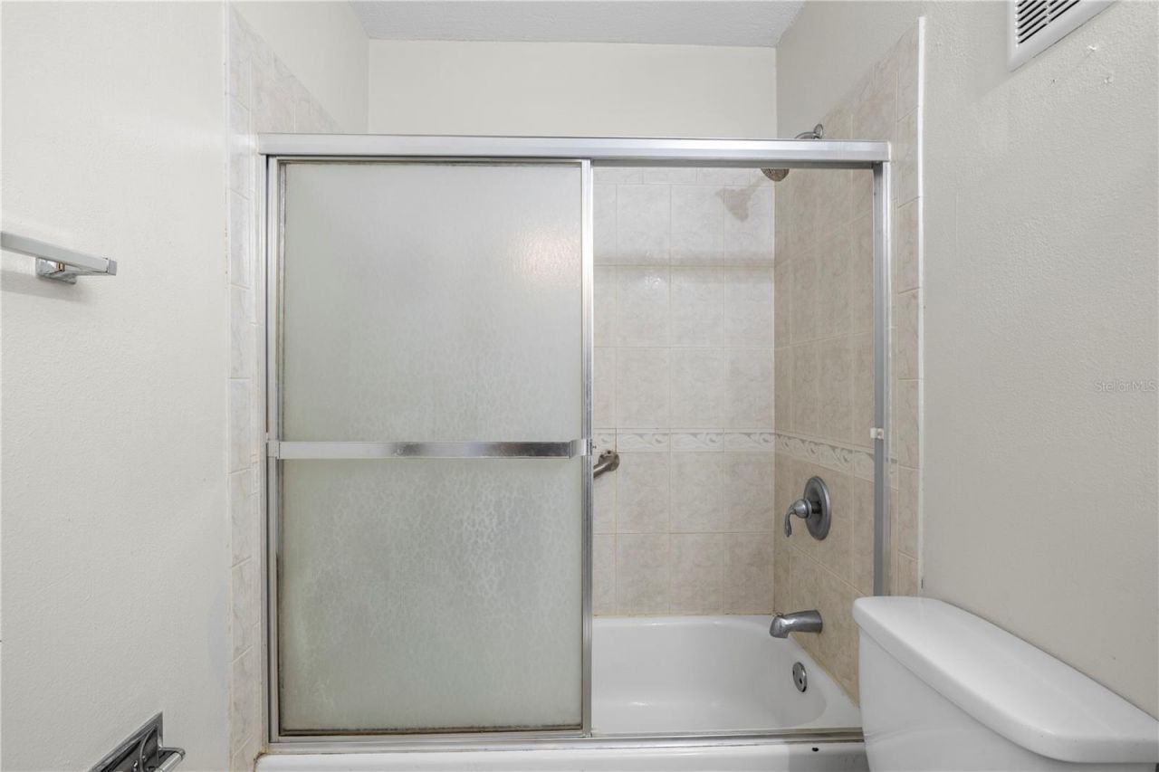 125 Pompano Drive Se, Saint Petersburg, FL 33705 Photo