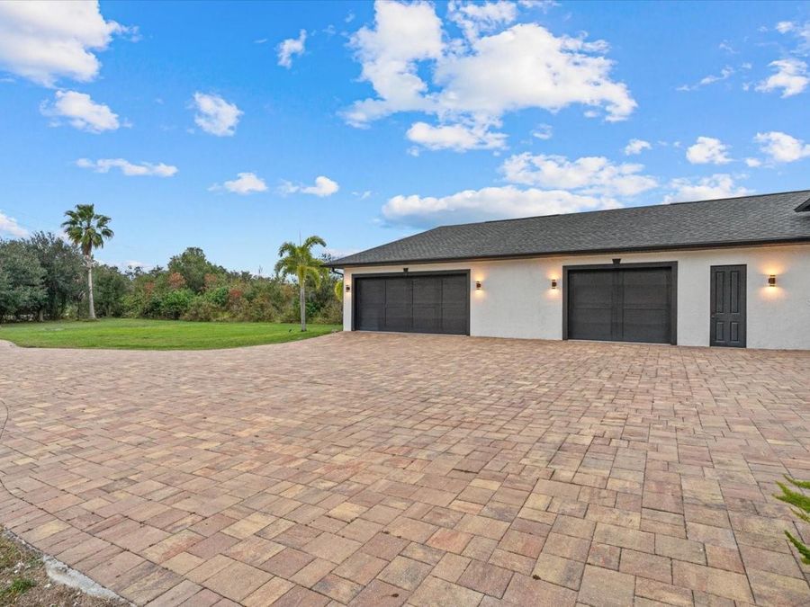 Property Image 58