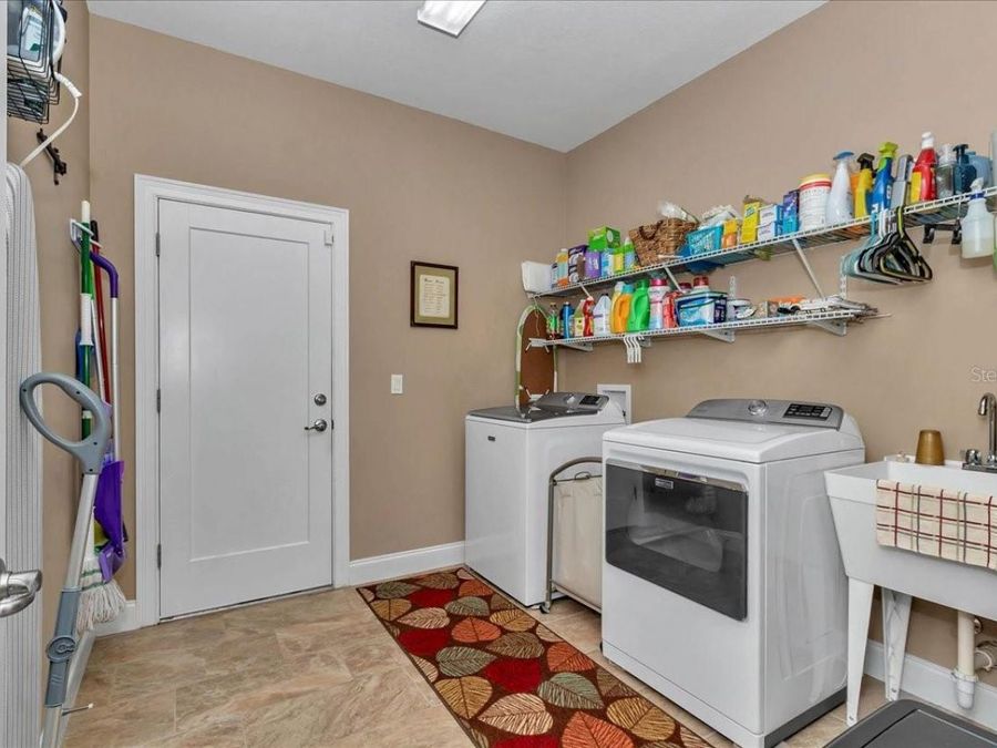 Property Image 36