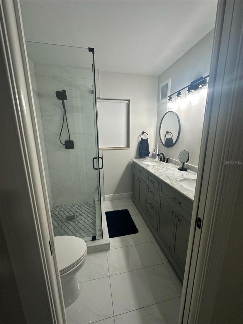 39 Essex Court, Unit B, Royal Palm Beach, FL 33411 Photo