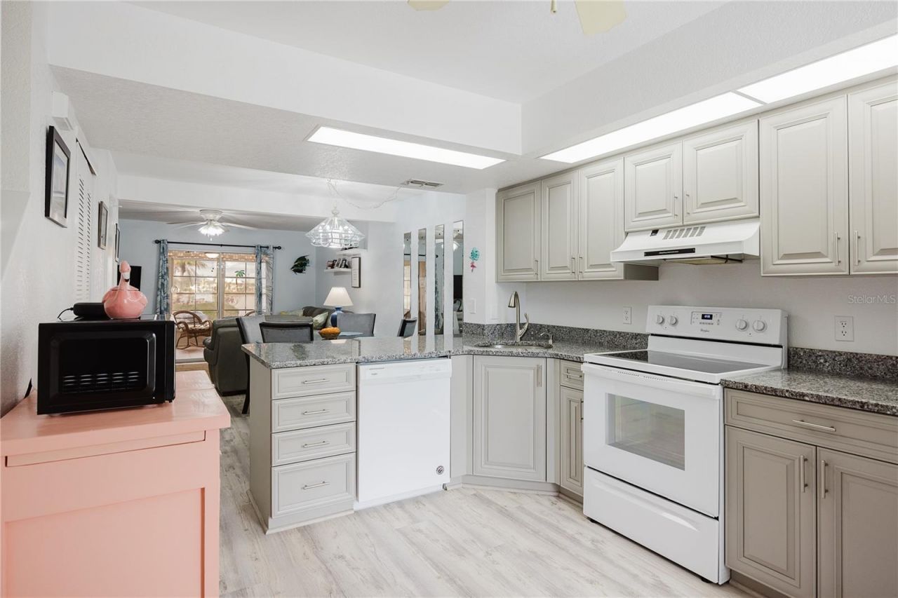 26282 Rampart Boulevard, Unit 204, Punta Gorda, FL 33983 Photo