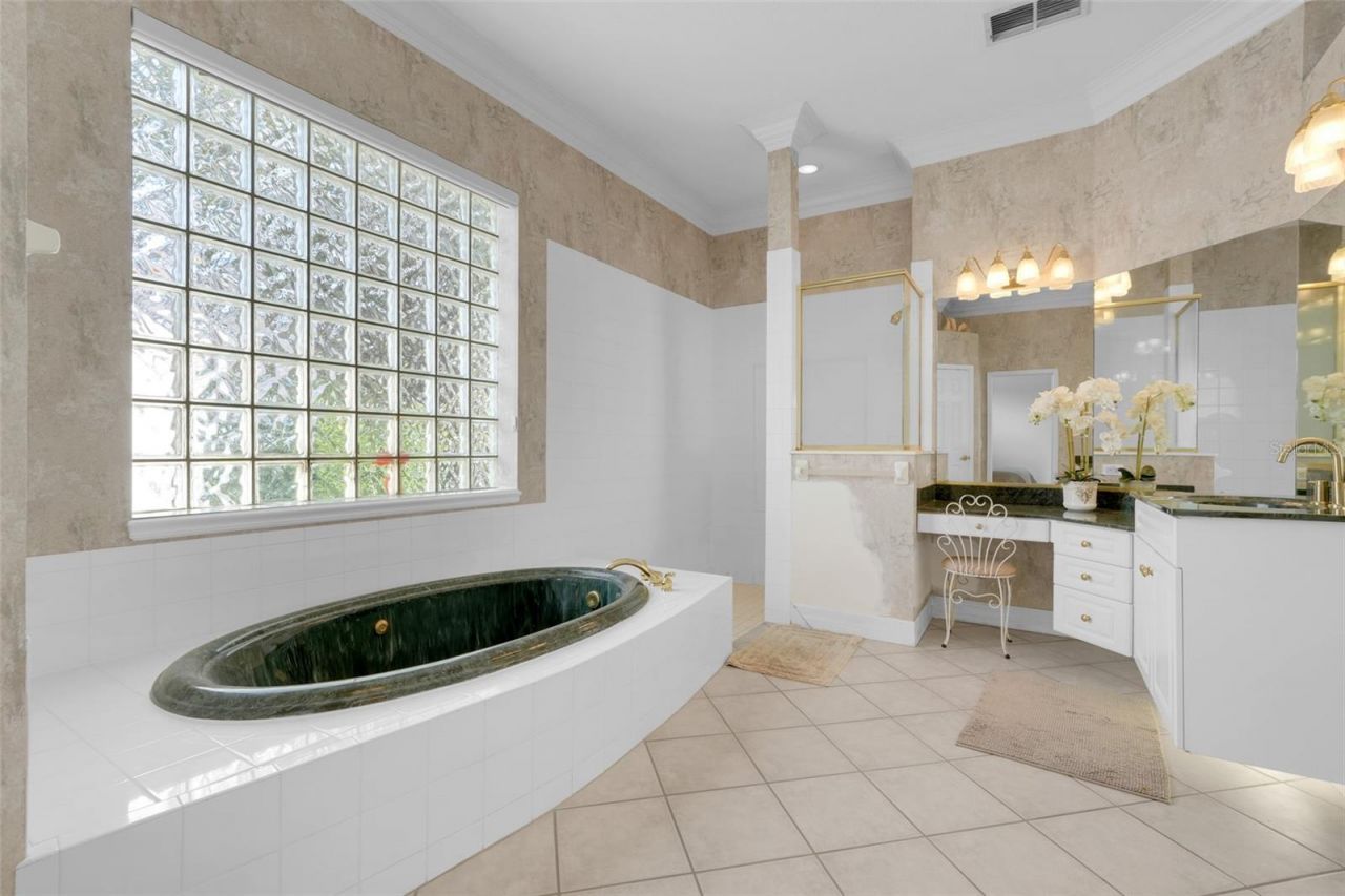 3405 Bellington Drive, Orlando, FL 32835 Photo