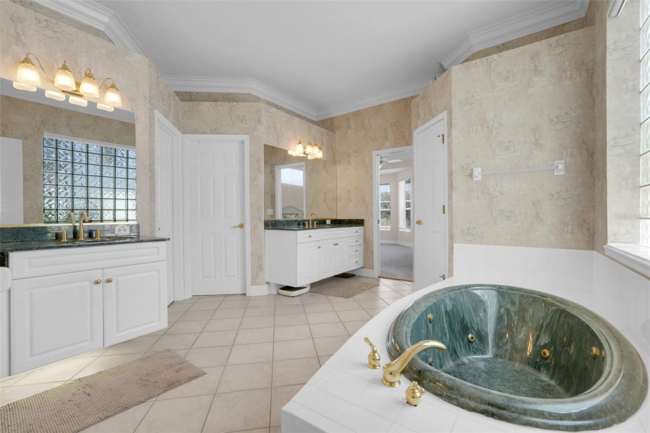 3405 Bellington Drive, Orlando, FL 32835 Photo