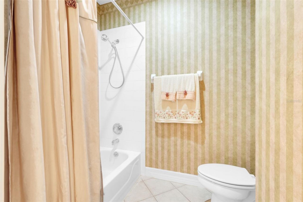 3405 Bellington Drive, Orlando, FL 32835 Photo