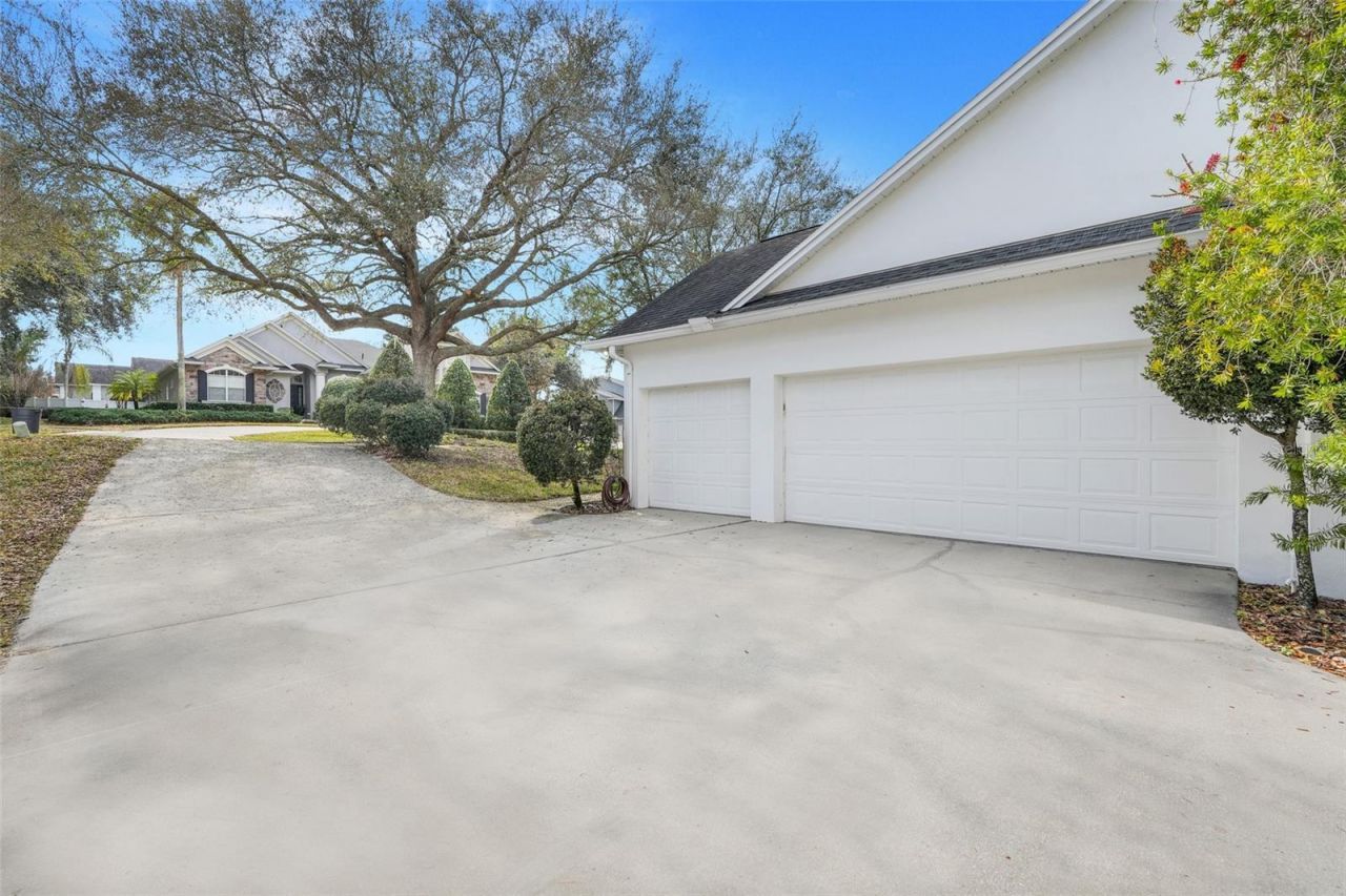 3405 Bellington Drive, Orlando, FL 32835 Photo