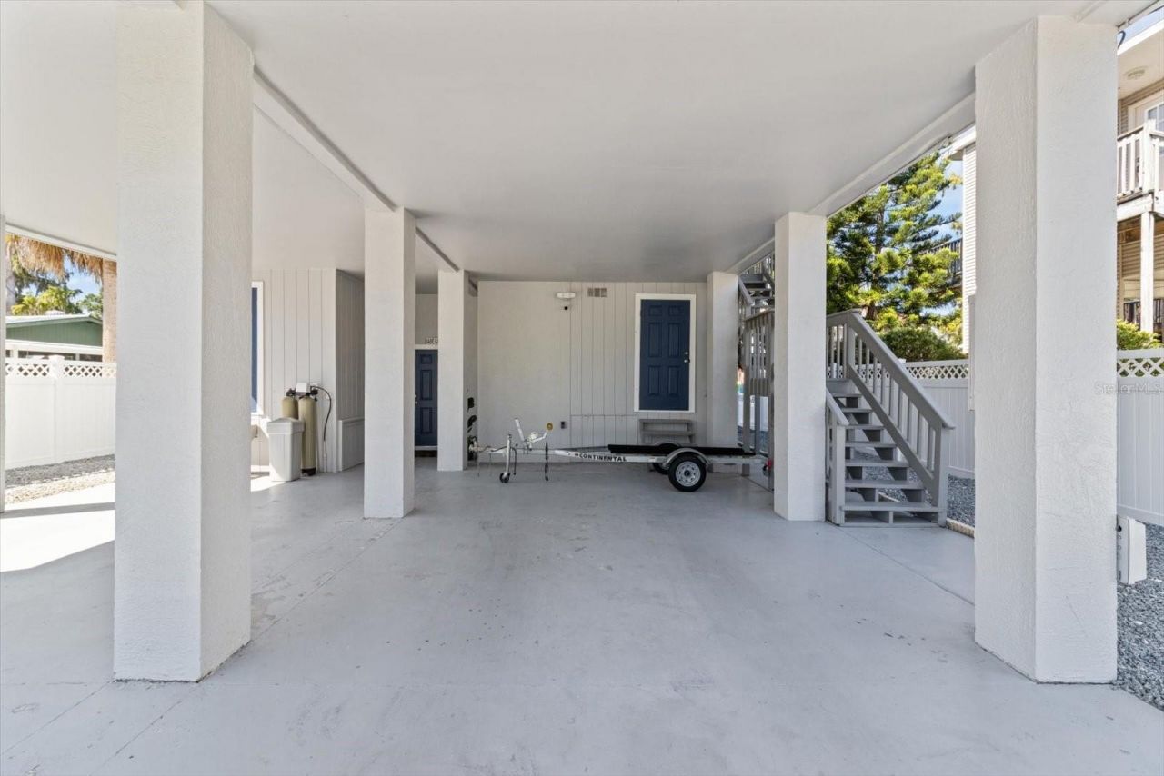 7305 Tropical Drive, Weeki Wachee, FL 34607 Photo