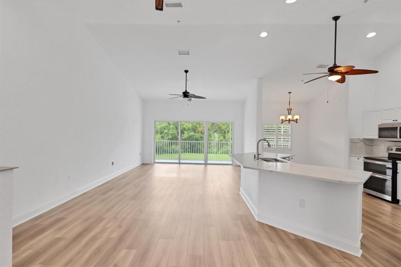 7269 Fountain Palm Circle, Bradenton, FL 34203 Photo