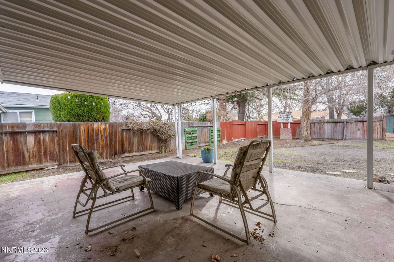 355 York Way, Sparks, NV 89431 Photo