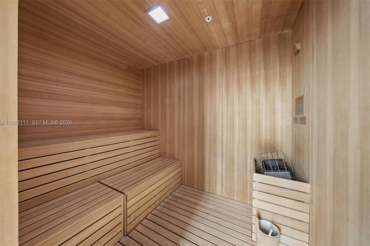 515 Valencia Ave , Unit 1301, Coral Gables, FL 33134 Photo