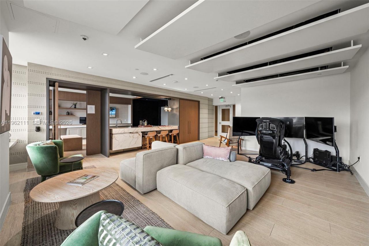 515 Valencia Ave , Unit 1301, Coral Gables, FL 33134 Photo