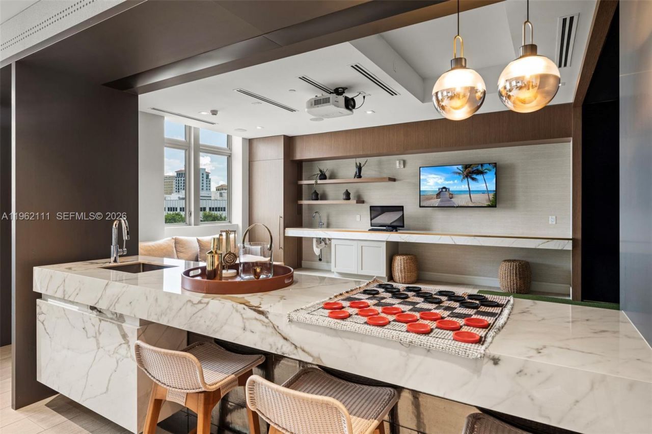 515 Valencia Ave , Unit 1301, Coral Gables, FL 33134 Photo