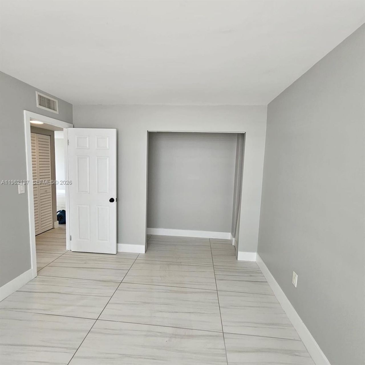 15600 NW 7th Ave , Unit 703, Miami, FL 33169 Photo