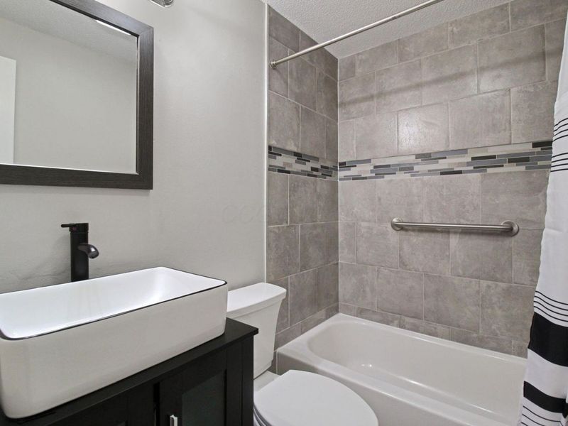 3270 Tammery Court, Columbus, OH 43231 Photo 10