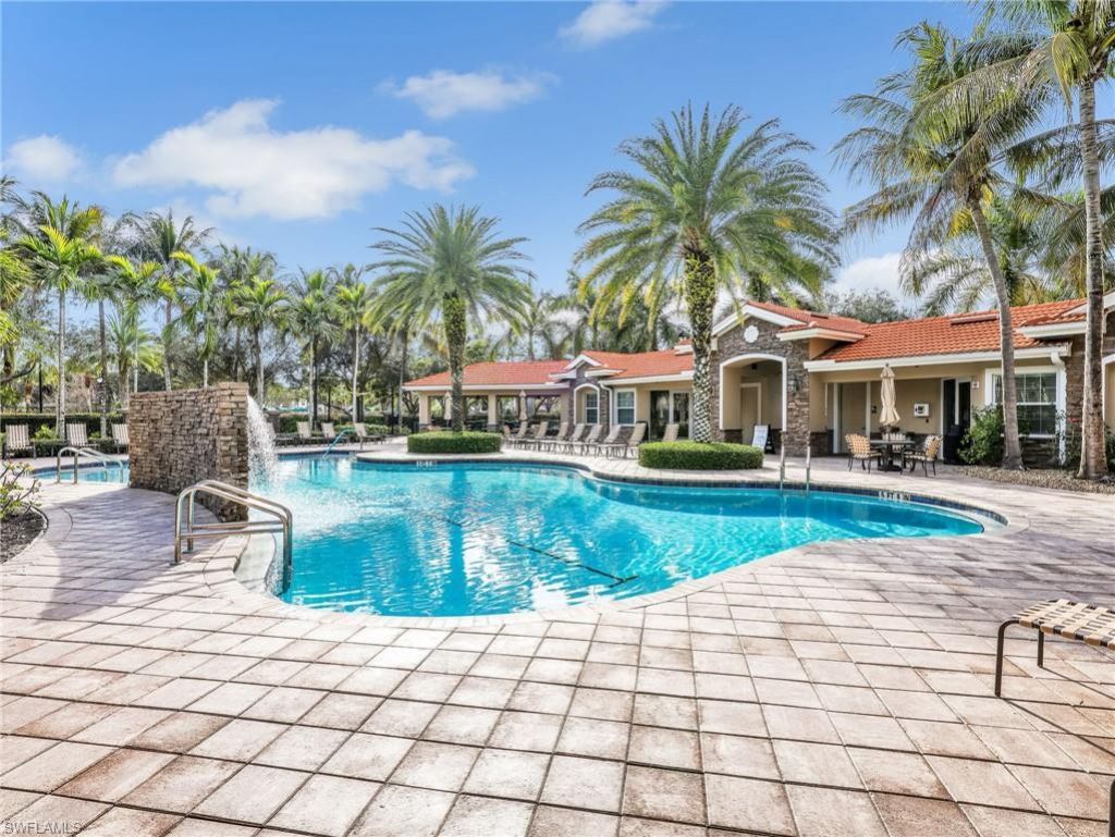 28054 Sosta Ln, Unit 3, Bonita Springs, FL 34135 Photo