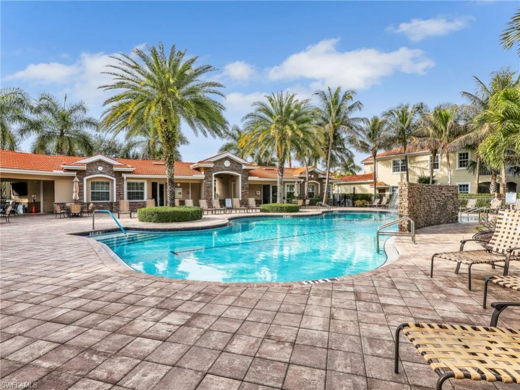 28054 Sosta Ln, Unit 3, Bonita Springs, FL 34135 Photo