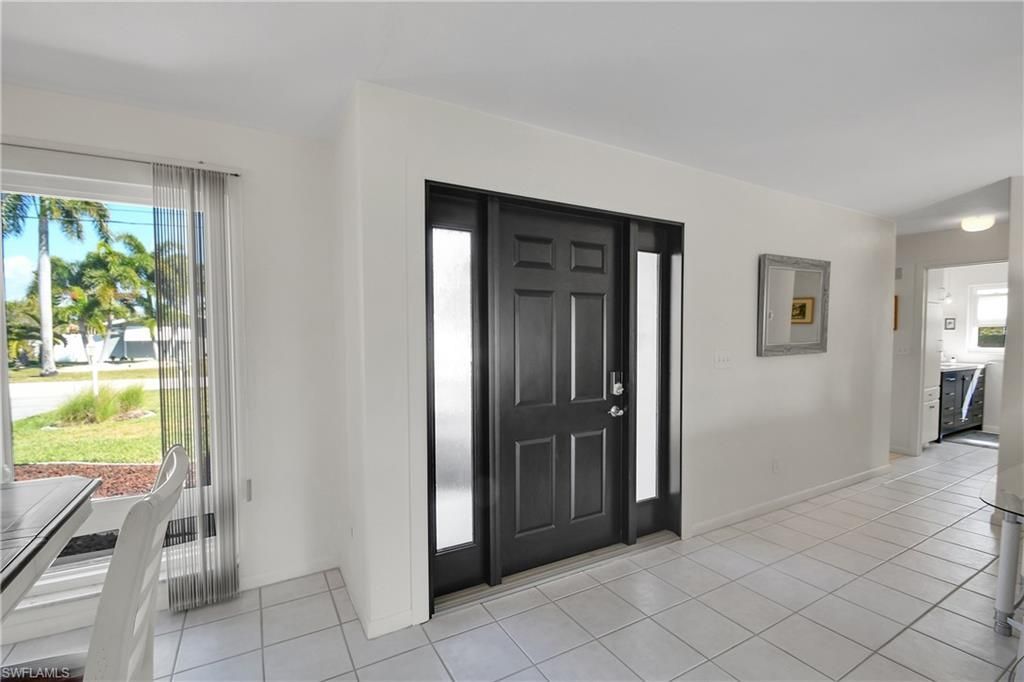 3018 SE 18th Pl, Cape Coral, FL 33904 Photo