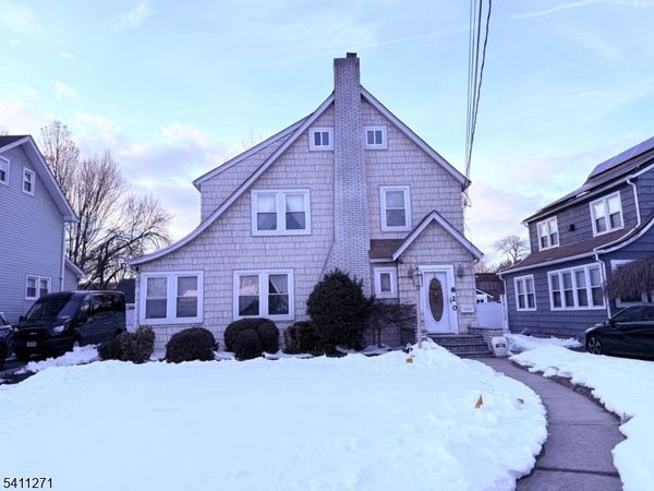 820 W 8Th St, Plainfield, NJ 07063