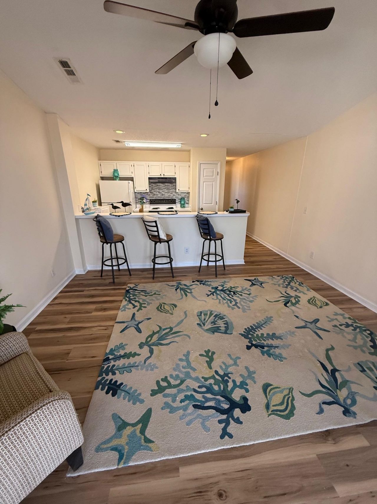 201 Landing Rd.  Photo 9