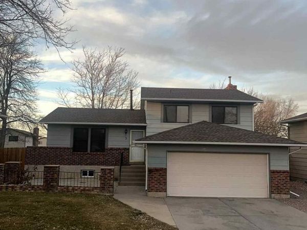 3 Senate Court, Pueblo, CO 81005