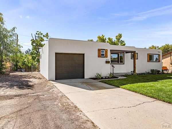 1814 Lark Bunting Lane, Pueblo, CO 81001